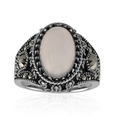 White Moonstone Silver Ring (Annette classic)